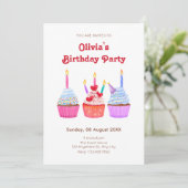 手で描いたカップケーキろうそく灯の誕生日 招待状 (スタンド正面)