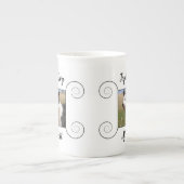 手で描いたフレームとあなたのテキストを持つ可愛い犬の写真 ボーンチャイナマグカップ (正面)