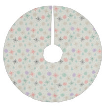 手で描いた雪片クリスマスツリー数々のカラー