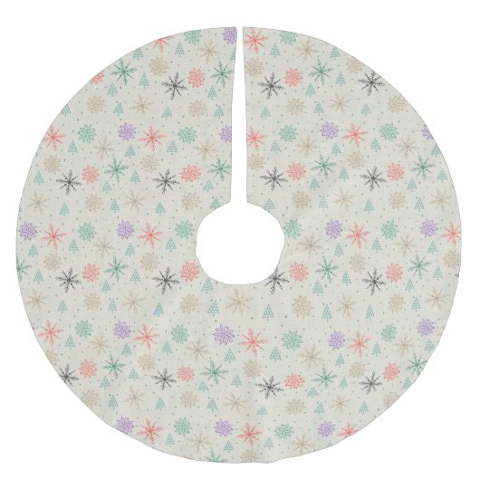 手で描いた雪片クリスマスツリー数々のカラー ブラッシュドポリエステルツリースカート (正面)