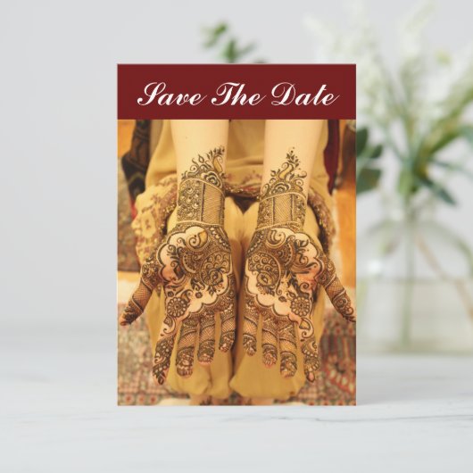 手でHennaが付いている日付カードを救って下さい セーブザデート (スタンド正面)