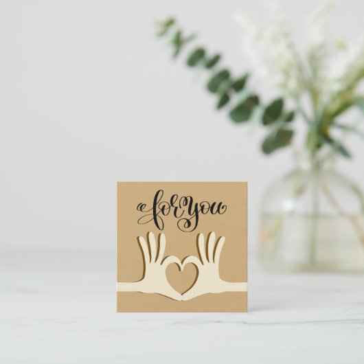 手とハートギフトの囲い名刺 スクエア名刺 (スタンド正面)