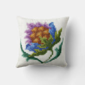 手によって刺繍される明るい花 クッション (裏面)