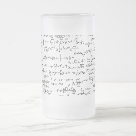 手によって書かれる数学の同等化// フロストグラスビールジョッキ (中央)