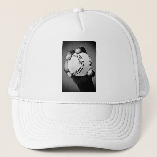 手に持った野球 キャップ (正面)
