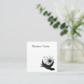 手に持つ月と太陽の正方形の名刺 スクエア名刺 (スタンド正面)