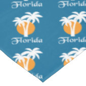 手のひらとオレンジサン テーブルクロス (アングル)