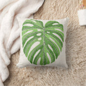 手のひらの葉が刺繍された。グリーントロピカルモンステラL クッション (ブランケット)