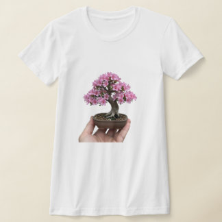 手のひらサイズの禅:ミニチュアのつつじの盆栽アート Tシャツ