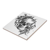 手のイラストレーションからの蝶ばら色のスカル タイル (側面)