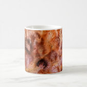 手のコーヒー・マグの有史以前の洞窟壁画 コーヒーマグカップ (中央)