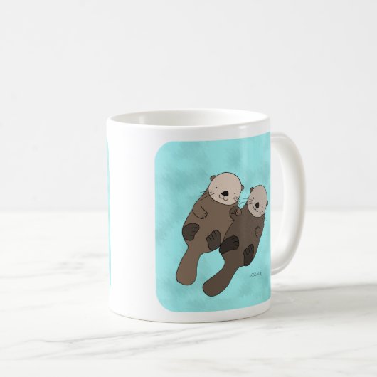 手のマグのかわいいカワウソのカップルのマグを握っているカワウソ コーヒーマグカップ (正面右)