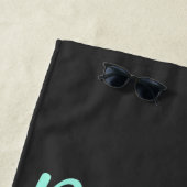 手の指で飲む砂の中のビーチことわざ ビーチタオル (インサイチュ)