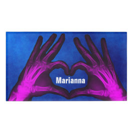 手のX線はハートを形作ります 名札