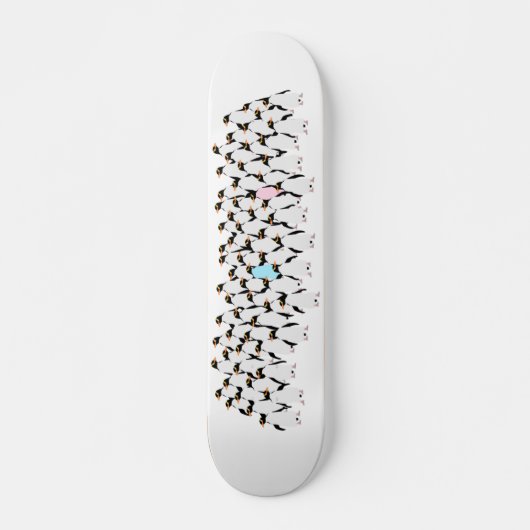 手を持つピンクとブルーのペンギン スケートボード (正面)