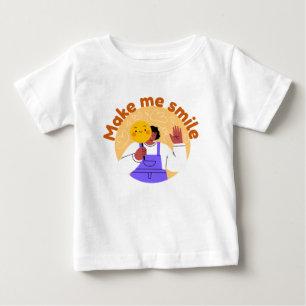 手を振って微笑む少女 ベビーTシャツ
