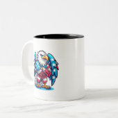 手を握っているアメリカのワシ ツートーンマグカップ (正面左)