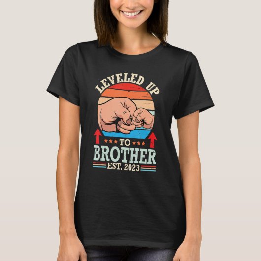 手を触れる手の幸せなゲームは兄弟にレベルアップ Tシャツ (正面)