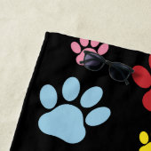 手カラフル型、手の形、犬の手、あなたの名前 ビーチタオル (インサイチュ)