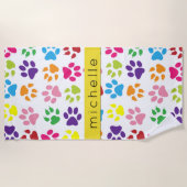 手カラフル型、手の形、犬の手、あなたの名前 ビーチタオル (正面)