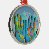 手カラフル絵を描世界地図アート写真 メタルオーナメント (右)