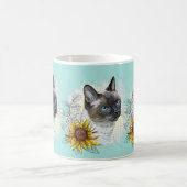 手スケッチおもしろいかわいいタイ猫の花 コーヒーマグカップ (中央)