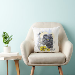 手スケッチおもしろいブラックブリティッシュ猫（花あり） クッション