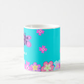 手スケッチカラフルマンガ花と蝶 コーヒーマグカップ (中央)