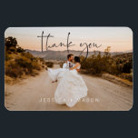 手レタリング写真結婚の感謝はがき マグネット<br><div class="desc">結婚式の日に出結婚た映感謝してい像ですと、この美しいマグ素晴らしネットを受け取るのが大好き!このカスタマイズ磁石は写真と一緒にお気に入りの簡単に結婚撮れる!写真保者: Record Photography www.keptrecord.com</div>