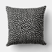 手作りの水玉模様ブラシストローク（白黒） クッション (裏面)
