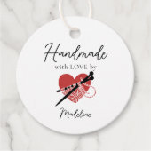 手作り製品編み物ハートレッドブラックアーティザン フェイバータグ (正面)