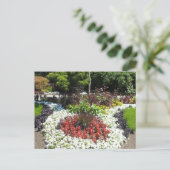 手入れの行き届いた庭園 ポストカード (スタンド正面)