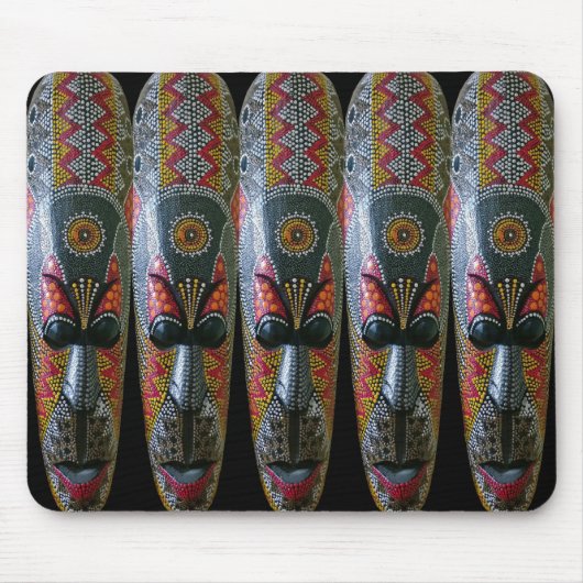手塗りのアフリカの種族のマスク マウスパッド (正面)