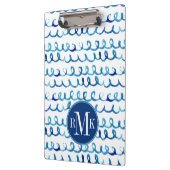 手塗りの青い水彩画の波状パターン クリップボード (左)