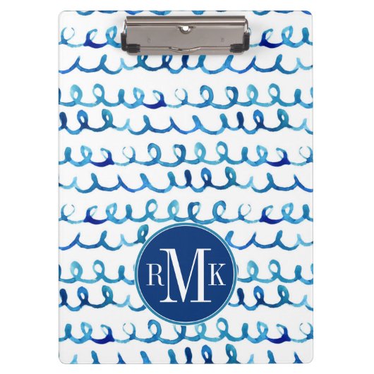 手塗りの青い水彩画の波状パターン クリップボード (正面)
