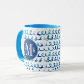 手塗りの青い水彩画の波状パターン マグカップ (正面左)