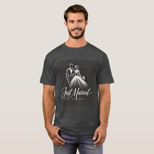 手描きたった今結婚しましたメンズTシャツ Tシャツ (正面フル)