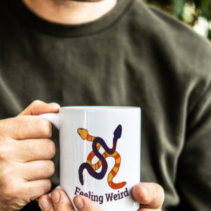 手描きのカラフルでおかしいヘビのデザイン コーヒーマグカップ