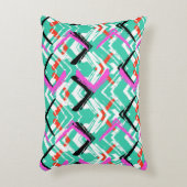 手描きのティール（緑がかった色）のジグザグパターン アクセントクッション (正面(垂直))