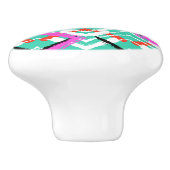 手描きのティール(緑がかった色)のジグザグパターン セラミックノブ (側面)