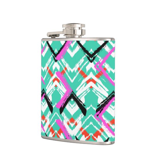 手描きのティール(緑がかった色)のジグザグパターン フラスク (左)