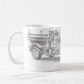手描きのビンテージ消防車のスケッチ コーヒーマグカップ (左)