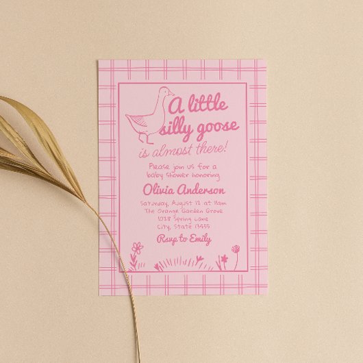手描きのピンクのシリ―なガチョウの赤ちゃん女の子のシャワー 招待状
