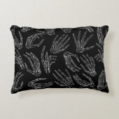 手描きのヴィンテージの継ぎ目なしパターン。人間の骨は アクセントクッション (正面)