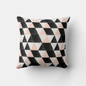 手描きの三角形の幾何学的なパターン クッション (裏面)