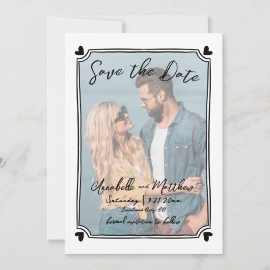 手描きの写真 ユニークで風変わりなウェディング セーブザデート (正面)