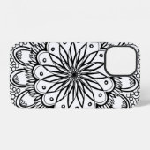 手描きの曼荼羅 花 iPhoneケース (裏面横)