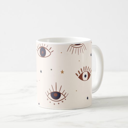 手描きの瞳は神秘的な継ぎ目のない模様。イビル・イ コーヒーマグカップ (正面右)
