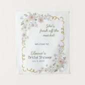 手描きの花のフレッシュオフマーケット ブライダルシャワー タペストリー (正面)