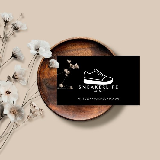 手描きの黒いスニーカー スポーツシューズ 名刺